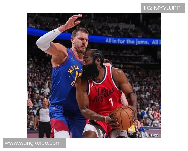 掘金与快船G7第四节精彩数据分析与比赛关键时刻回顾